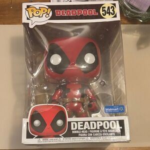 Funko Deadpool Bobble-Head in Red and Black
